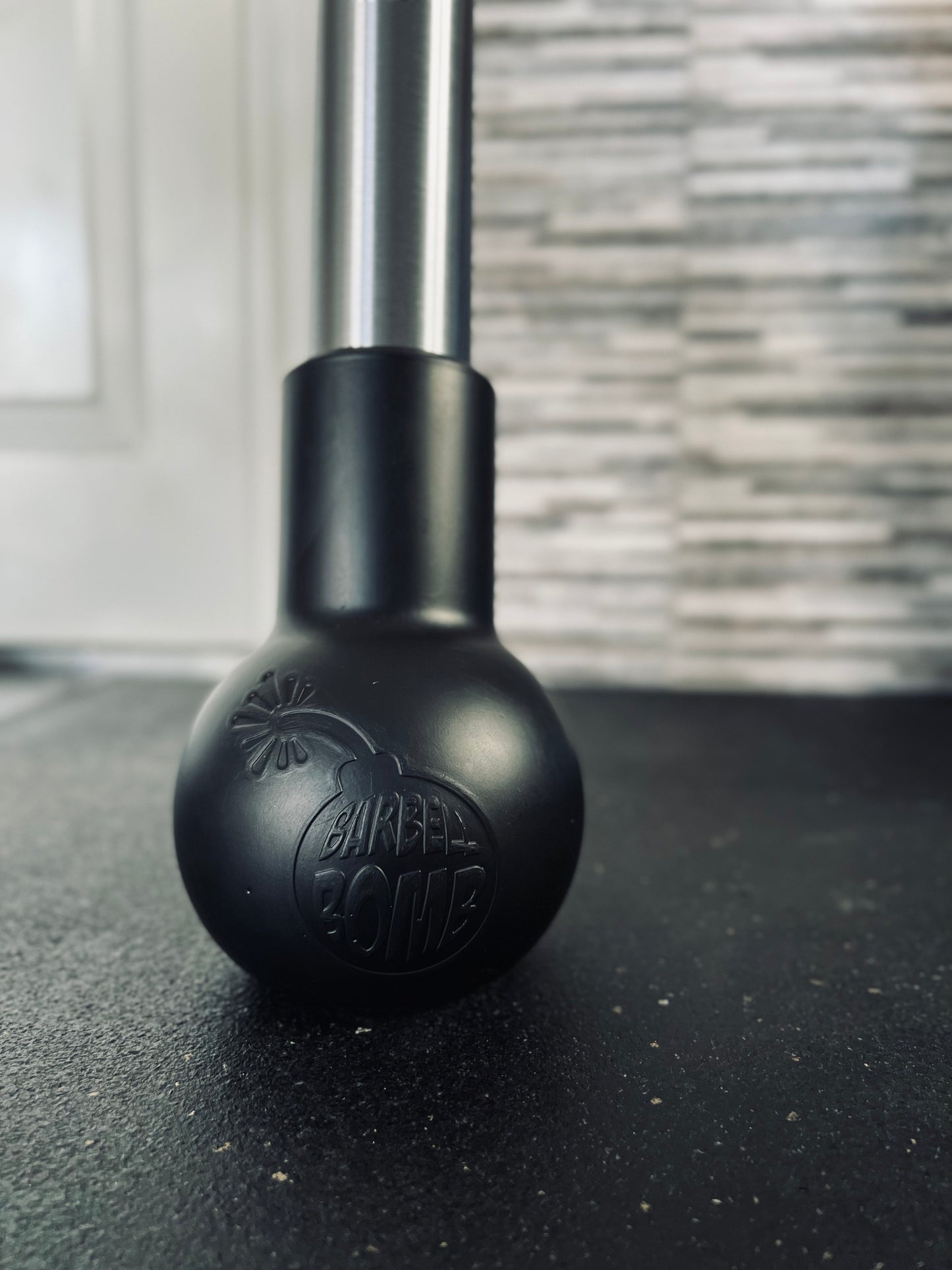 AbMat Barbell Bomb