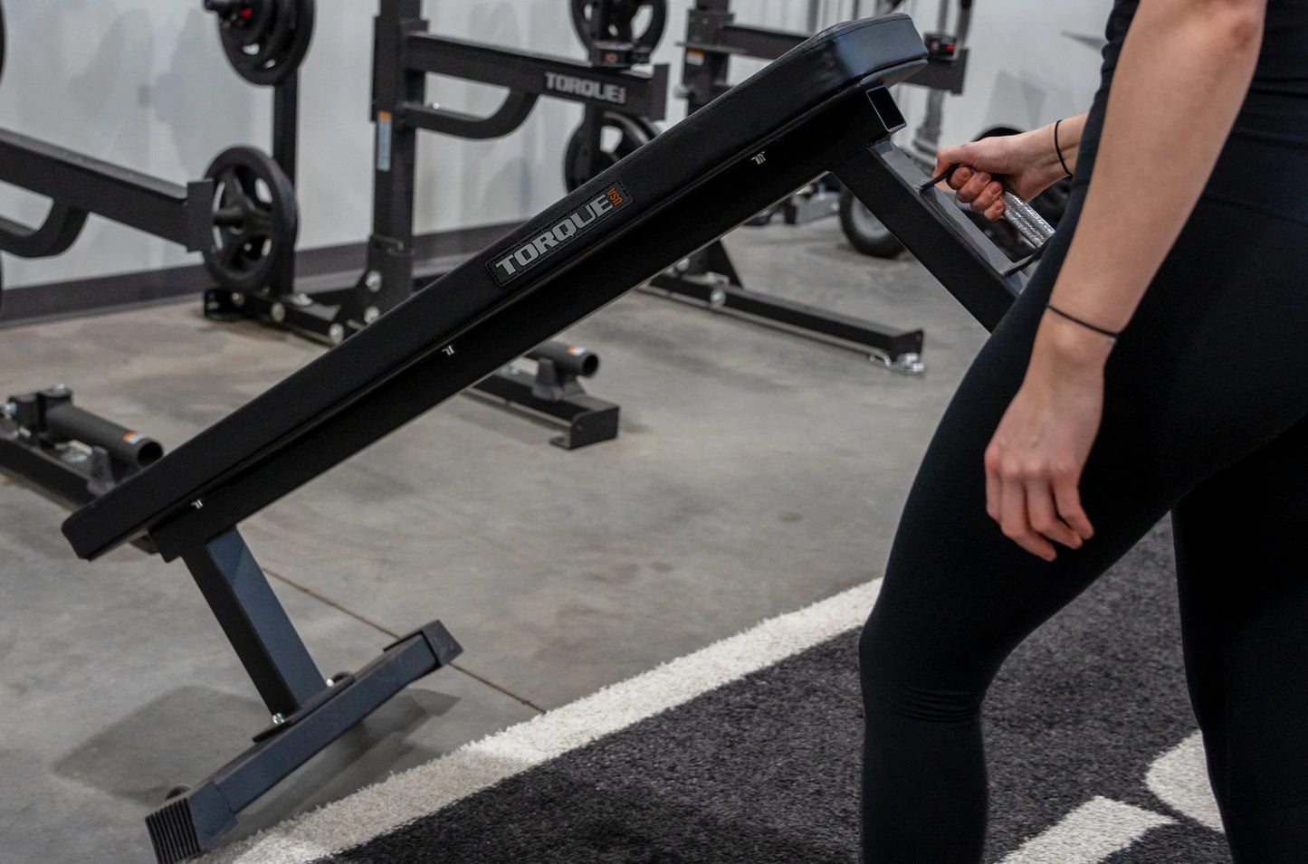 Torque Flat Bench